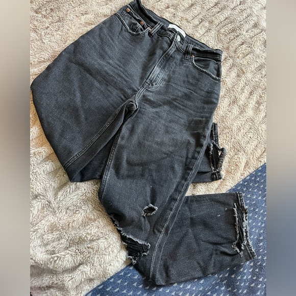 Abercrombie Ankle Straight Ultra High Rise Jeans - Picture 5 of 7